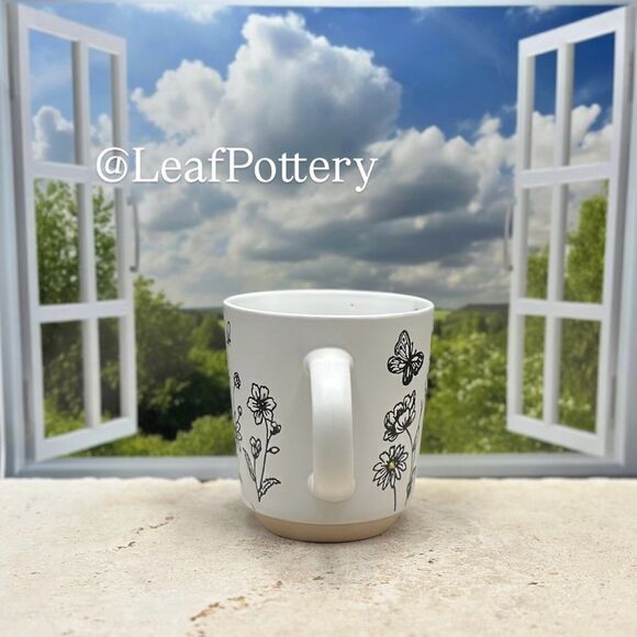 Floral Red Butterfly Ceramic 18oz Mug - Picture 6 of 10